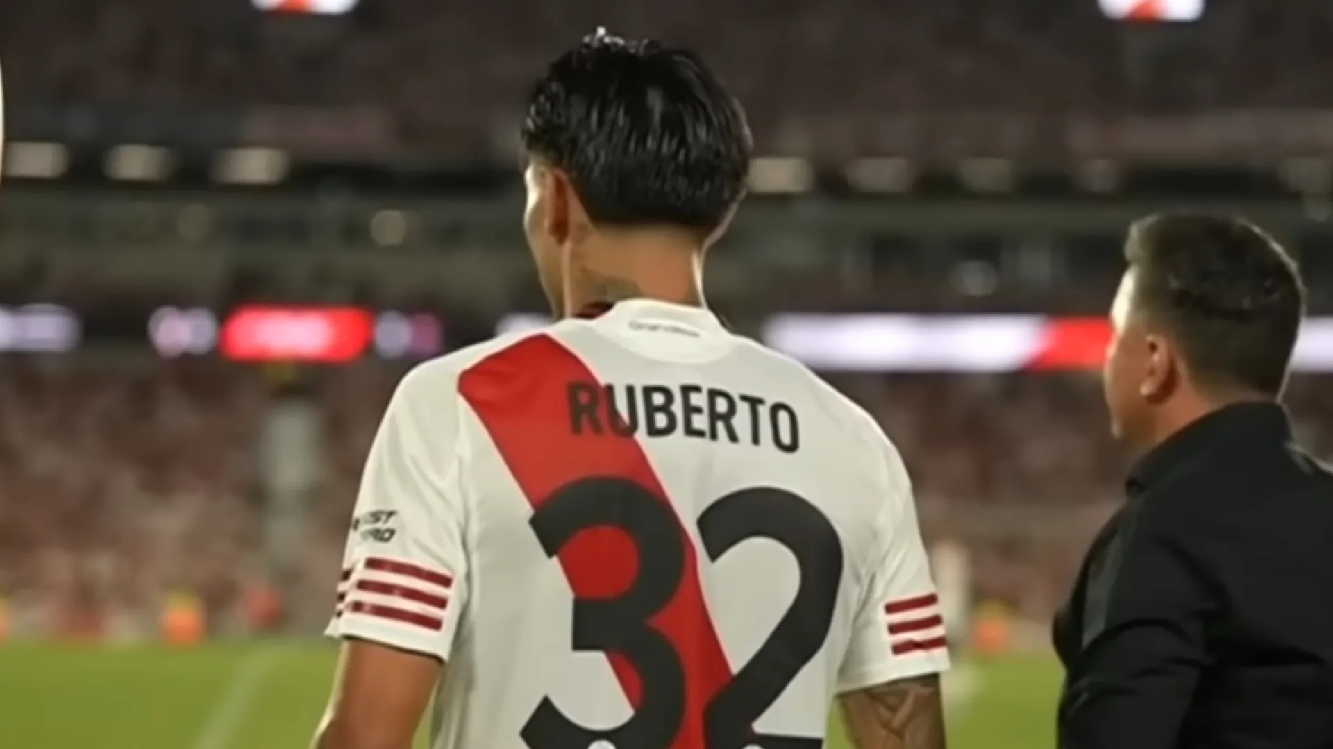 Ruberto, el único 9 que tiene River en el plantel.