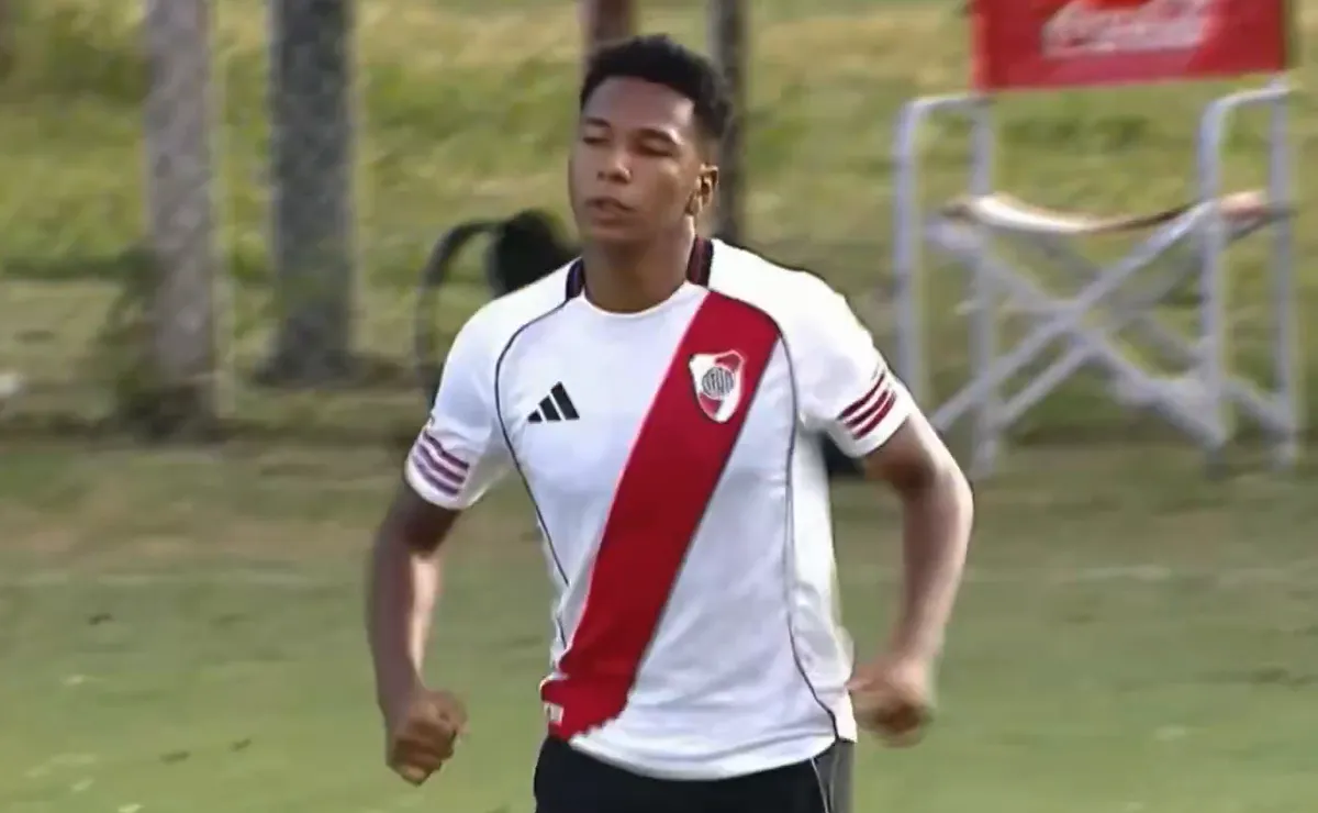 Spiff se destacó en Sexta y en Quinta antes de ser promovido a Reserva.