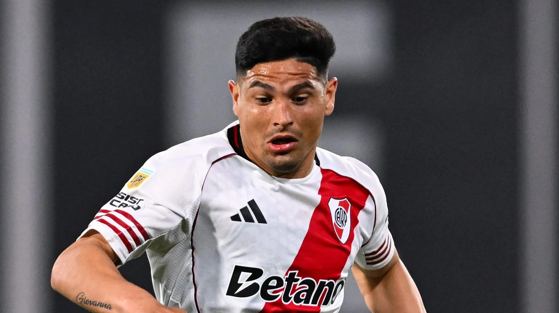 Salas llegó a River a mediados del 2025 a cambio de 8 millones de euros.