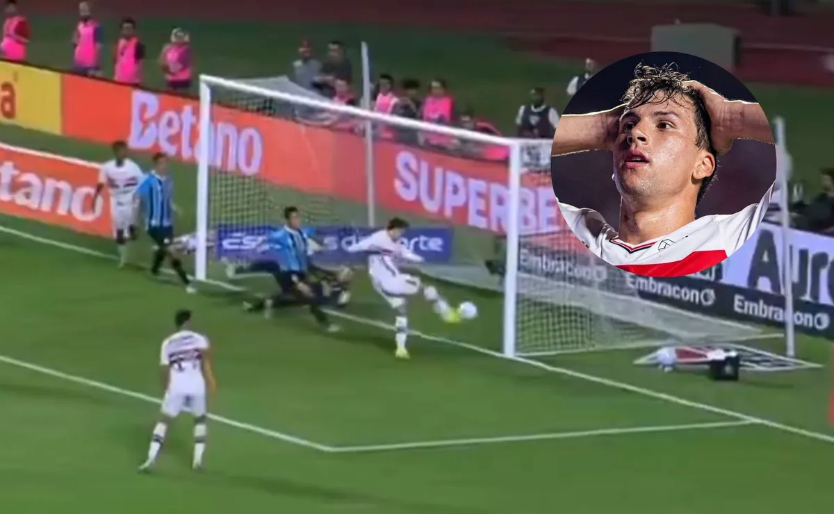 En Brasil critican al atacante por su nuevo gol errado.