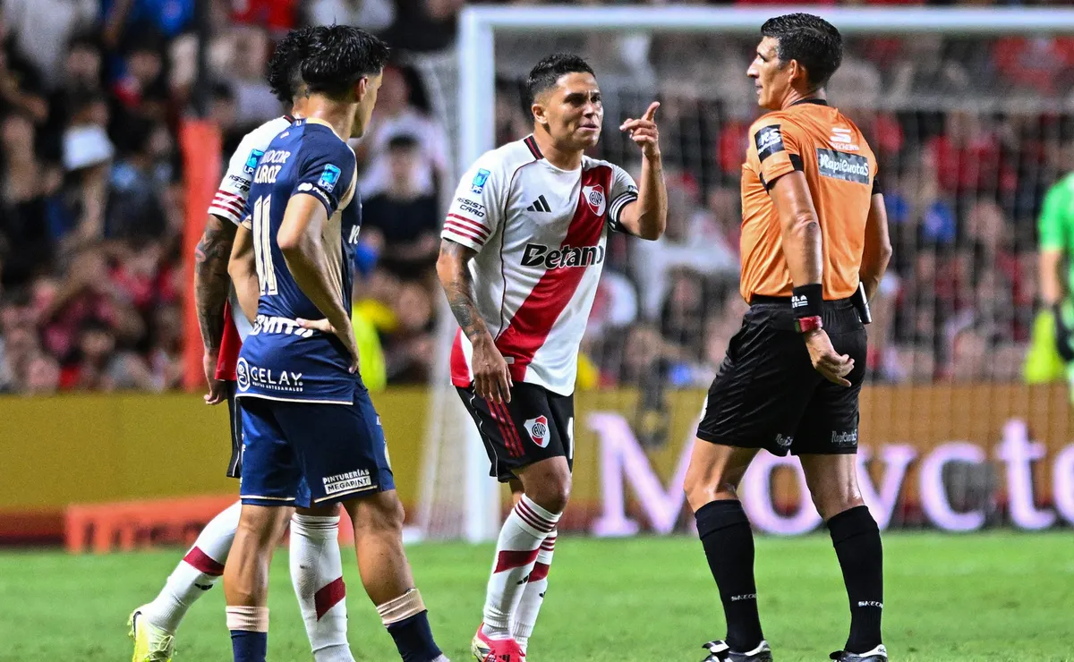 River fue un papelón ante Argentinos Juniors.