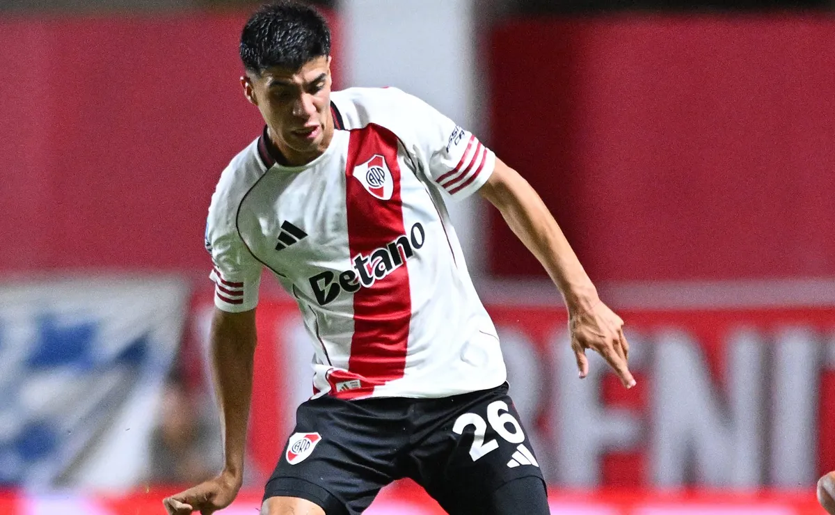 Tomás Galván jugó 71 minutos en la derrota contra Argentinos Juniors.