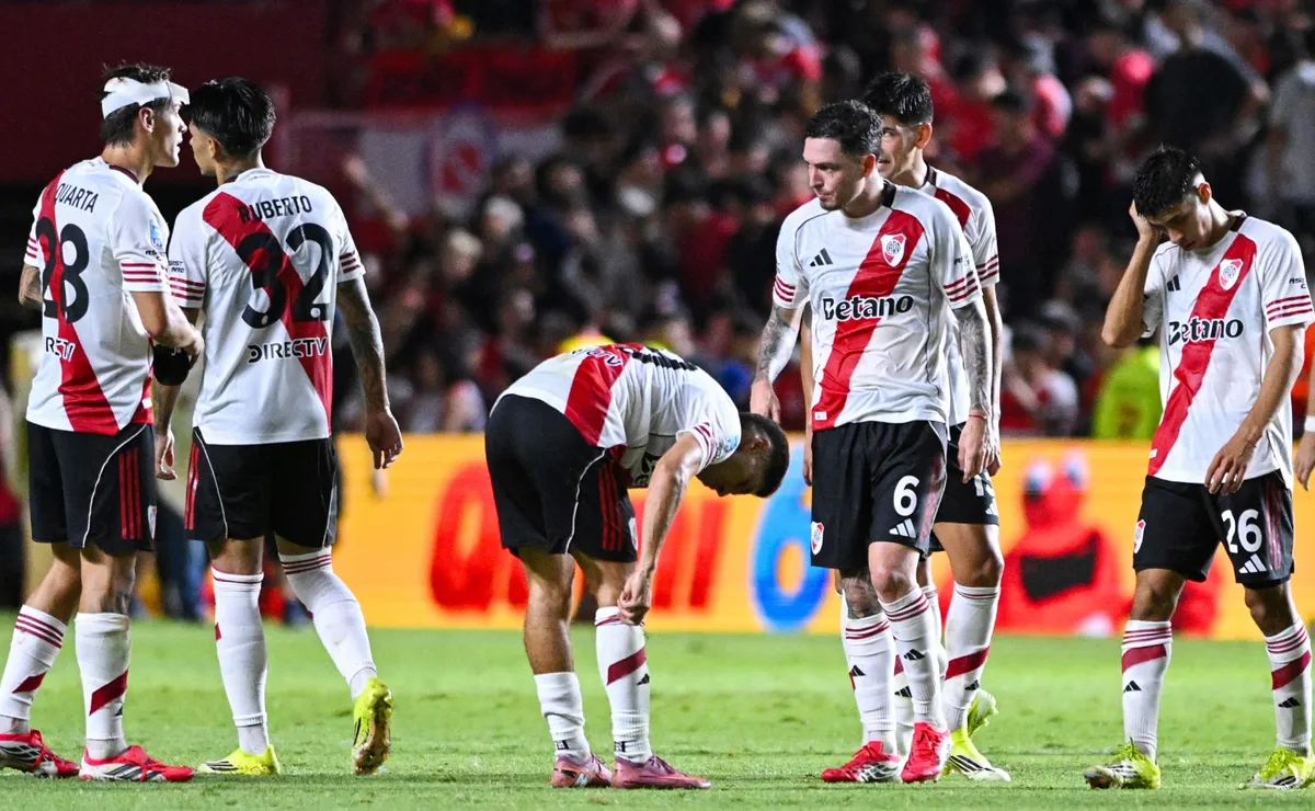 River no gana tras comenzar perdiendo hace 18 partidos.