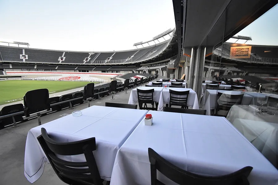 El Bodegón 1901 cuenta con 375 metros cuadrados con capacidad para alrededor de 240 personas entre interior y exterior. (River Plate oficial)