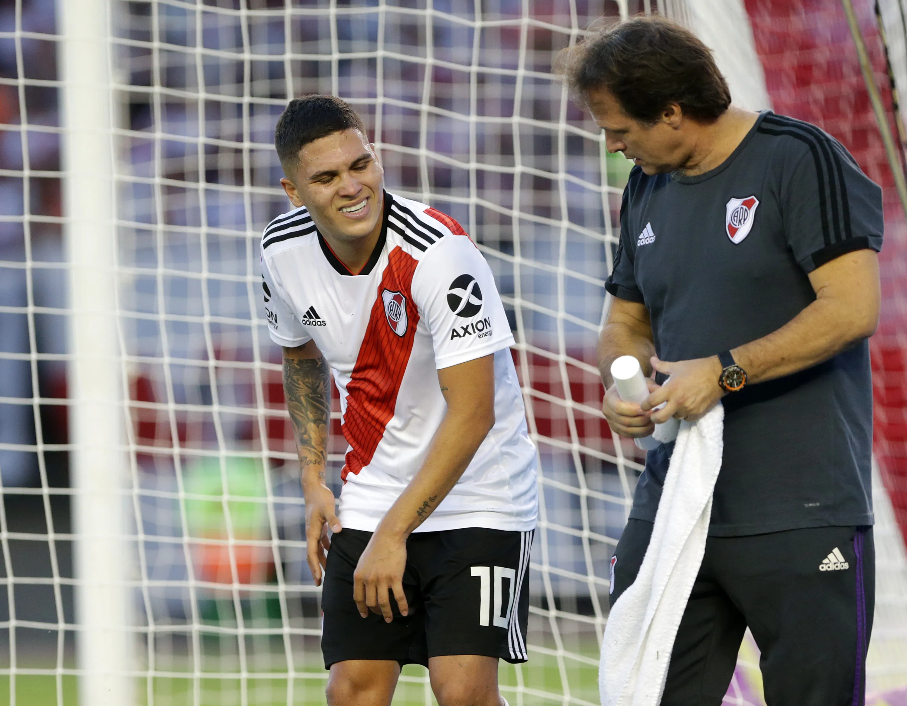 Juanfer Quintero se rompió el ligamento cruzado anterior de la rodilla izquierda a principios del 2019. (Getty Images)