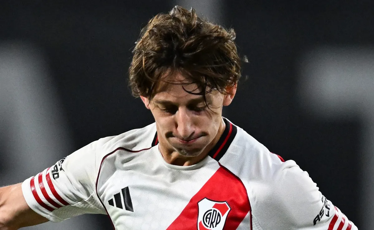 Galarza Fonda acumula 778 minutos divididos en 14 partidos con la camiseta de River.