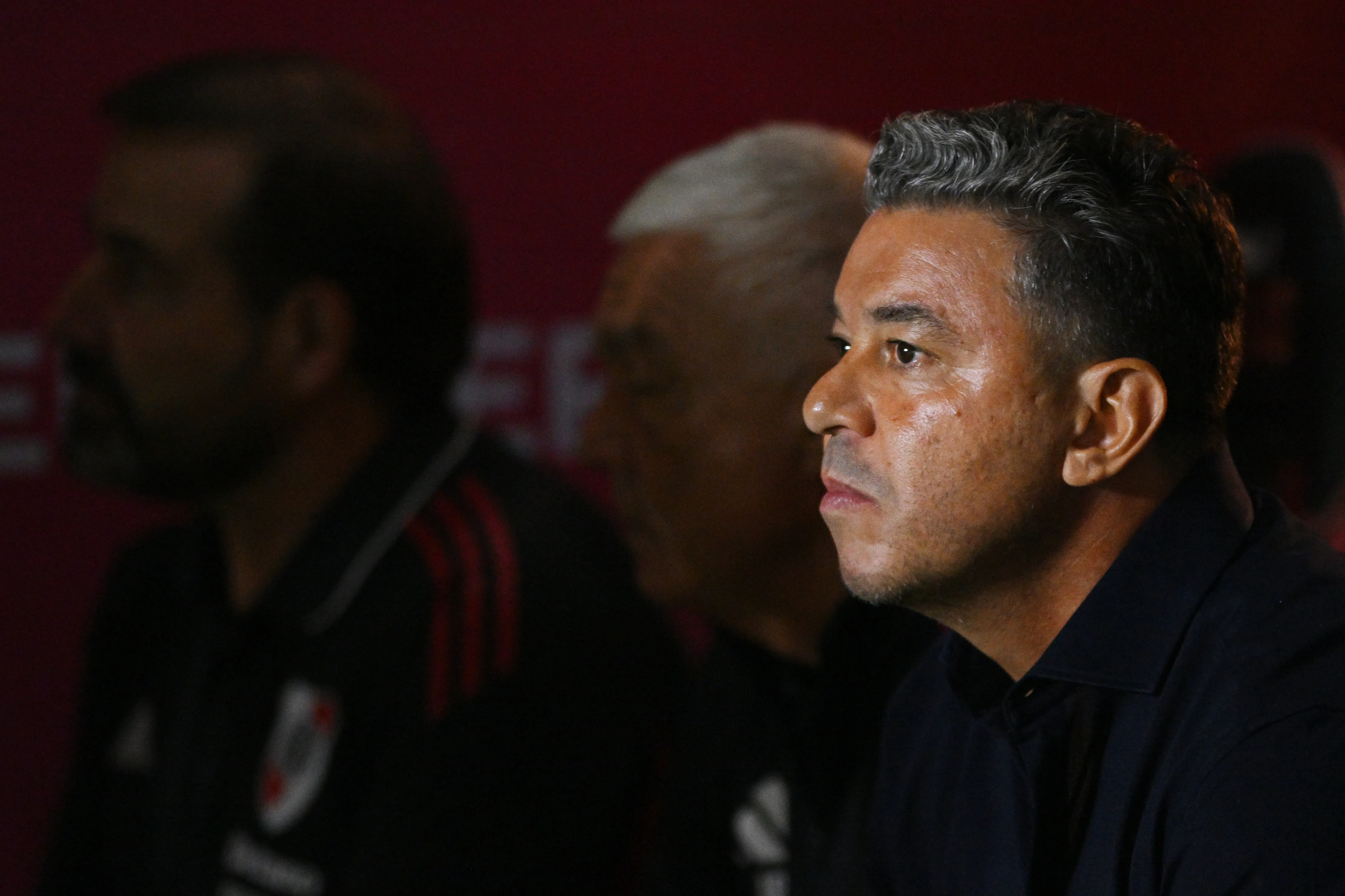 Marcelo Gallardo deberá hacer al menos un cambio obligado por el cuadro febril que sufrió Marcos Acuña. (Getty Images)