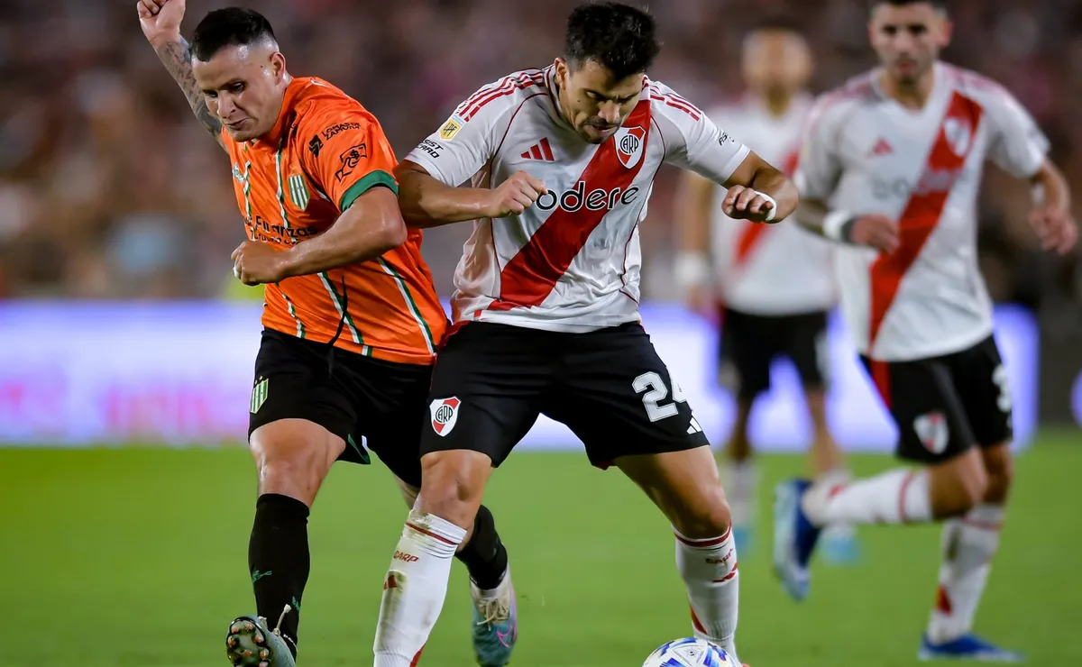 A qué hora juega River hoy y cómo verlo en vivo.