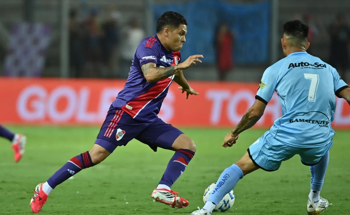 Juanfer puso el 1-0 al final.
