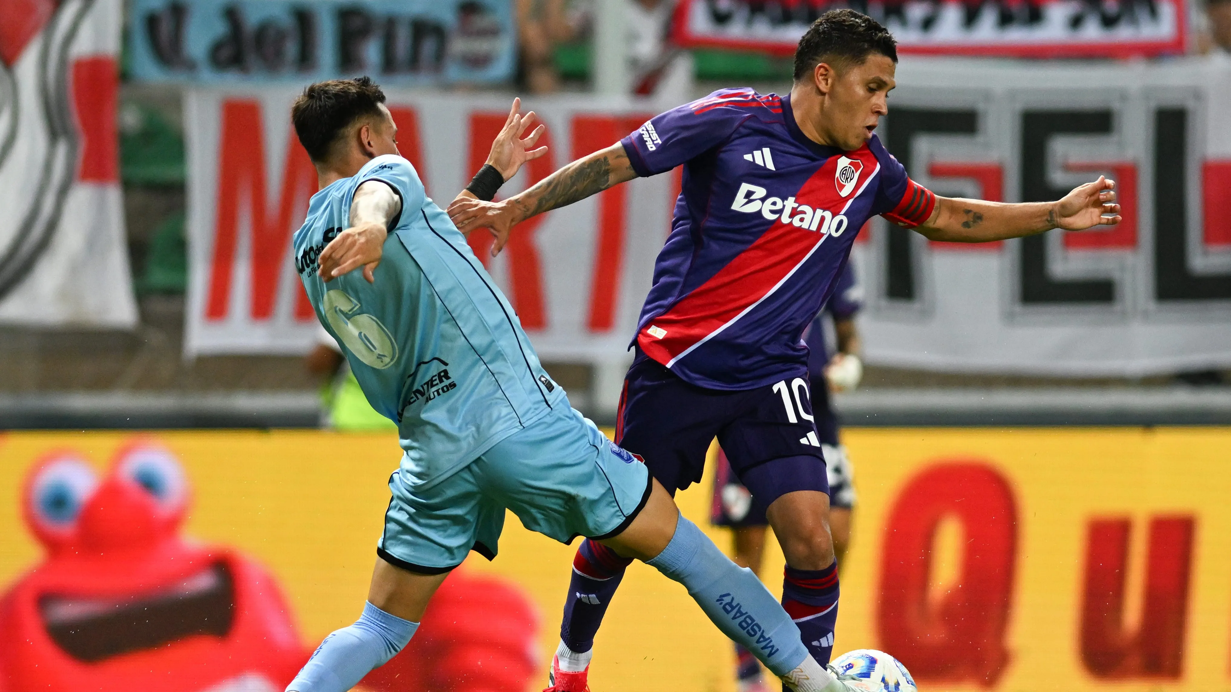 River zafó del papelón en San Luis.