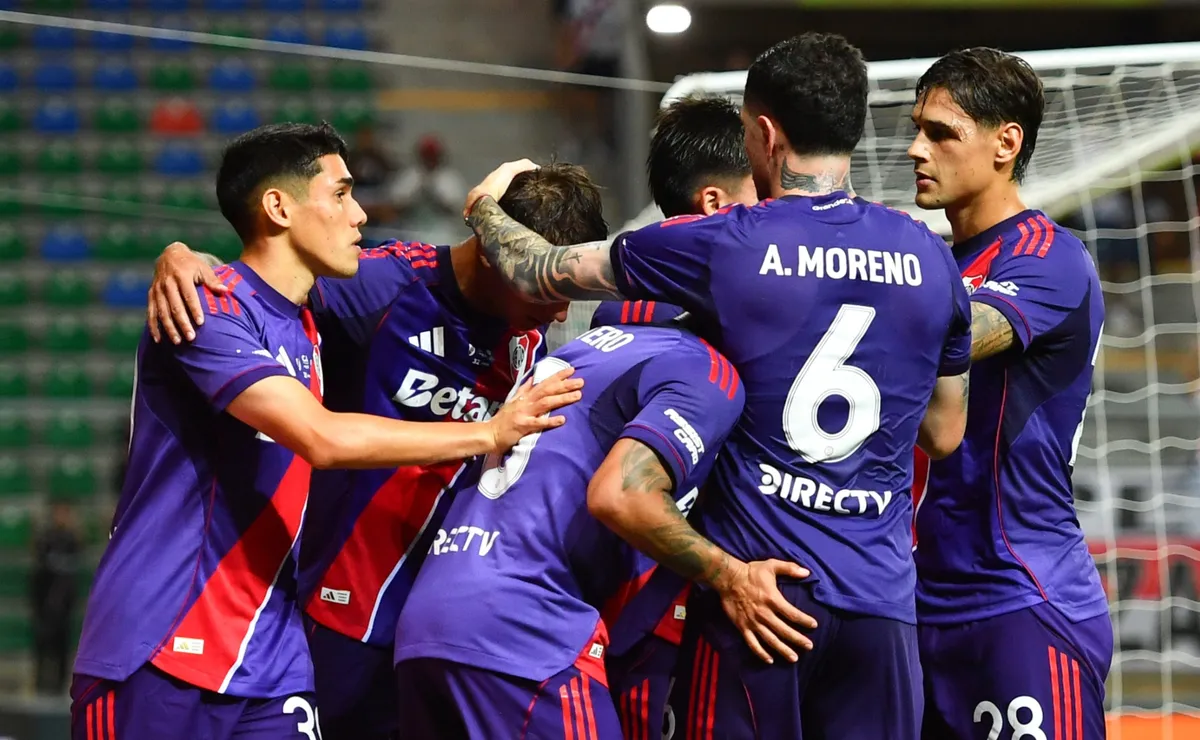 River Plate es favorito ante Vélez.