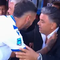 Afectuoso: el saludo de Gallardo con los ex River en la previa del partido contra Vélez