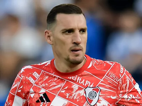 De no creer: por qué salió Armani en el entretiempo ante Vélez