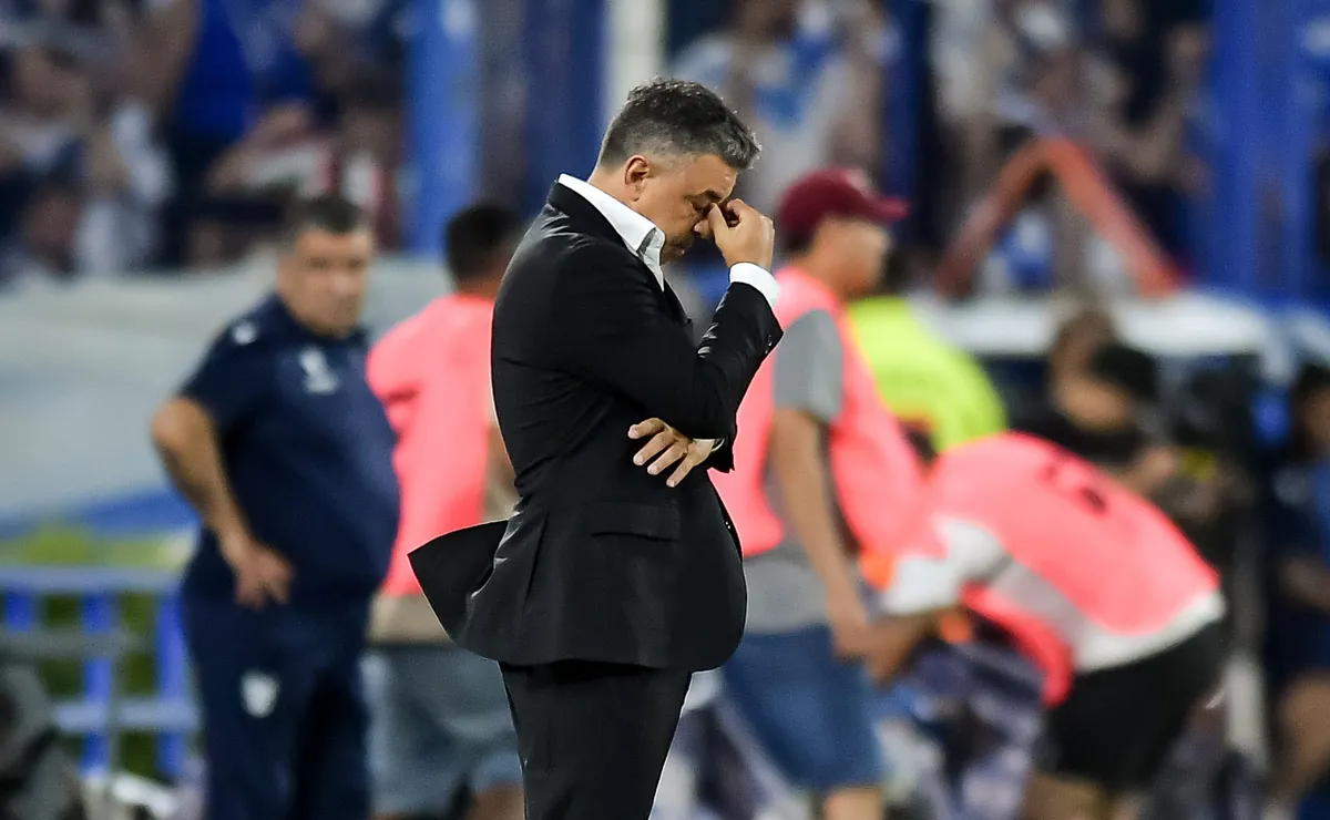 Gallardo se fue en silencio de Liniers.