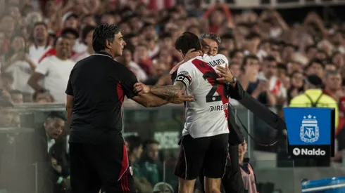 Martínez Quarta fue directamente a abrazar a Gallardo.