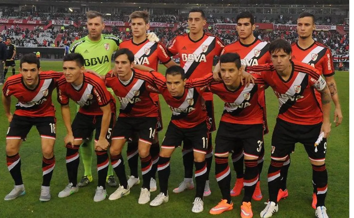 El último partido de River con 9 de 11 de las Inferiores.