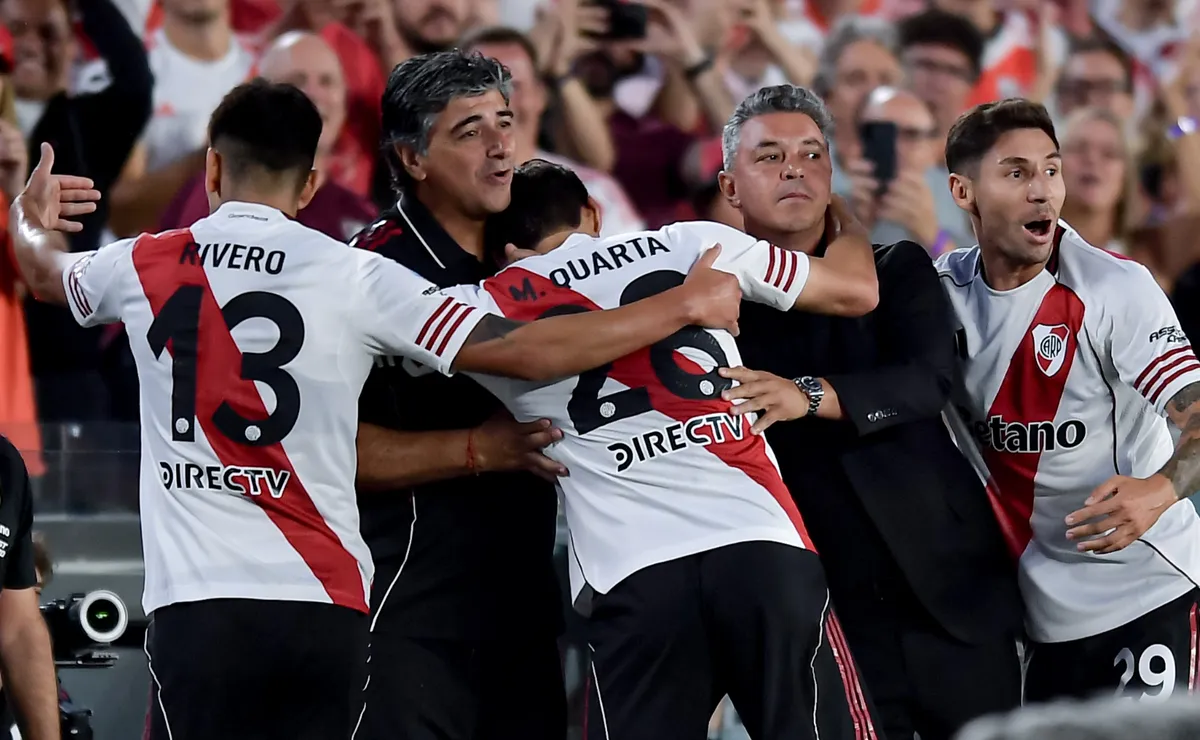 La lista de debutantes se amplió frente a Banfield.