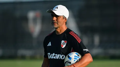 Escudero prepara el once para jugar en Mendoza.