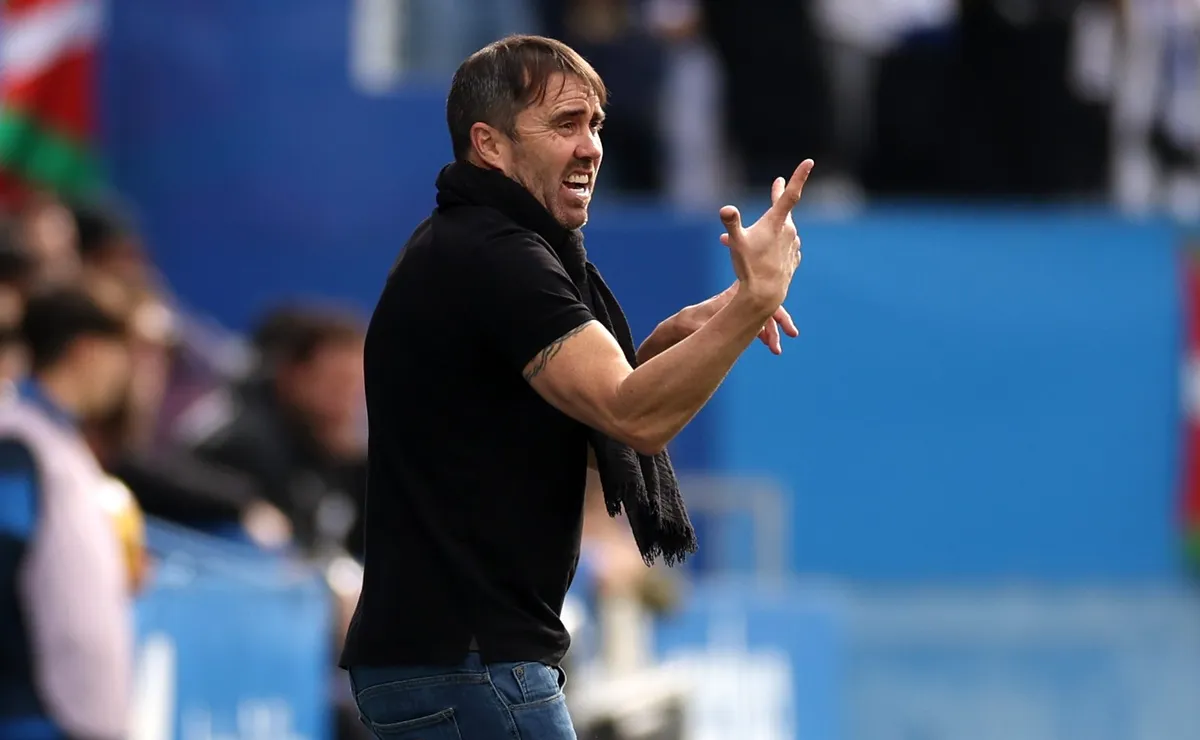 Alavés oficializó la salida de Coudet: el comunicado