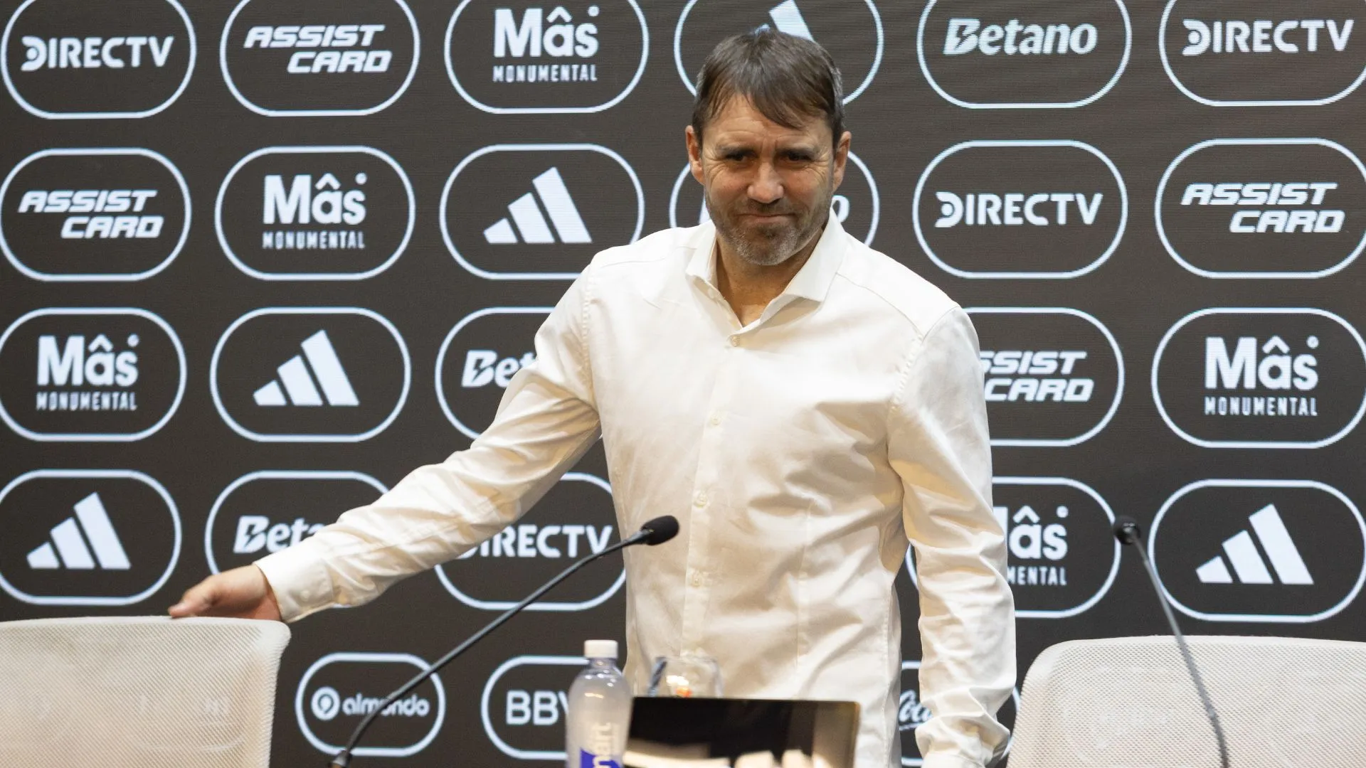 Bienvenido a River, Eduardo. (Foto: LPM / Damián Marcovecchio).