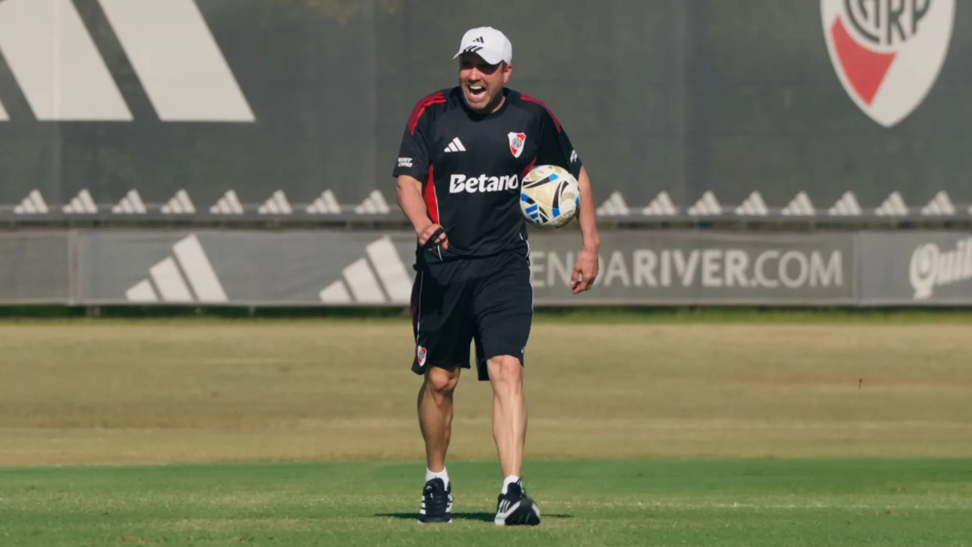 Los tres primeros partidos de Coudet en River.