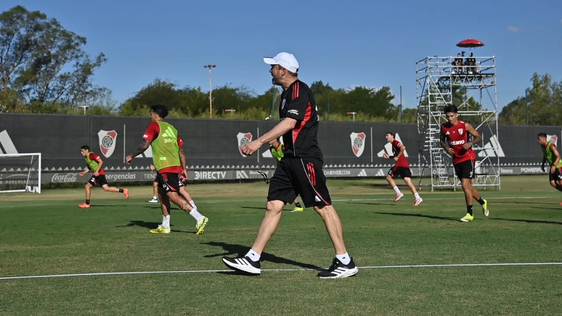 Eduardo Coudet quiere sacarle jugo a su primera semana de entrenamientos en River. Se avecina la primera prueba ante Huracán.