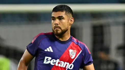 El chileno desea ganarse un lugar con el Chacho.
