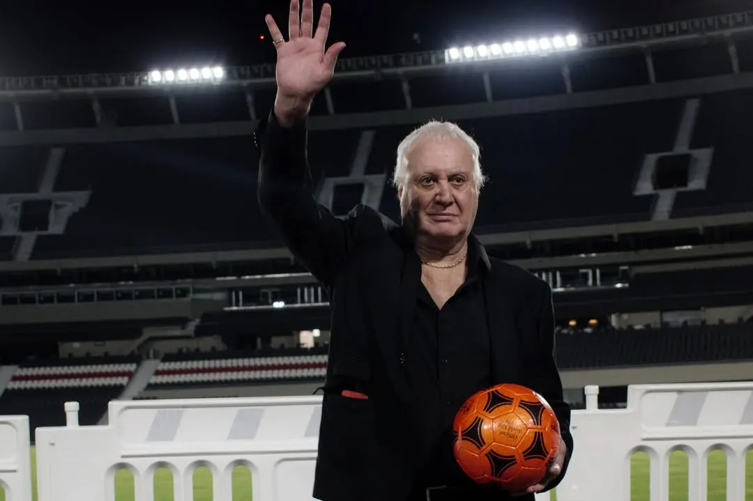 El Beto Alonso quiere su estatua en el Monumental. (Prensa River)