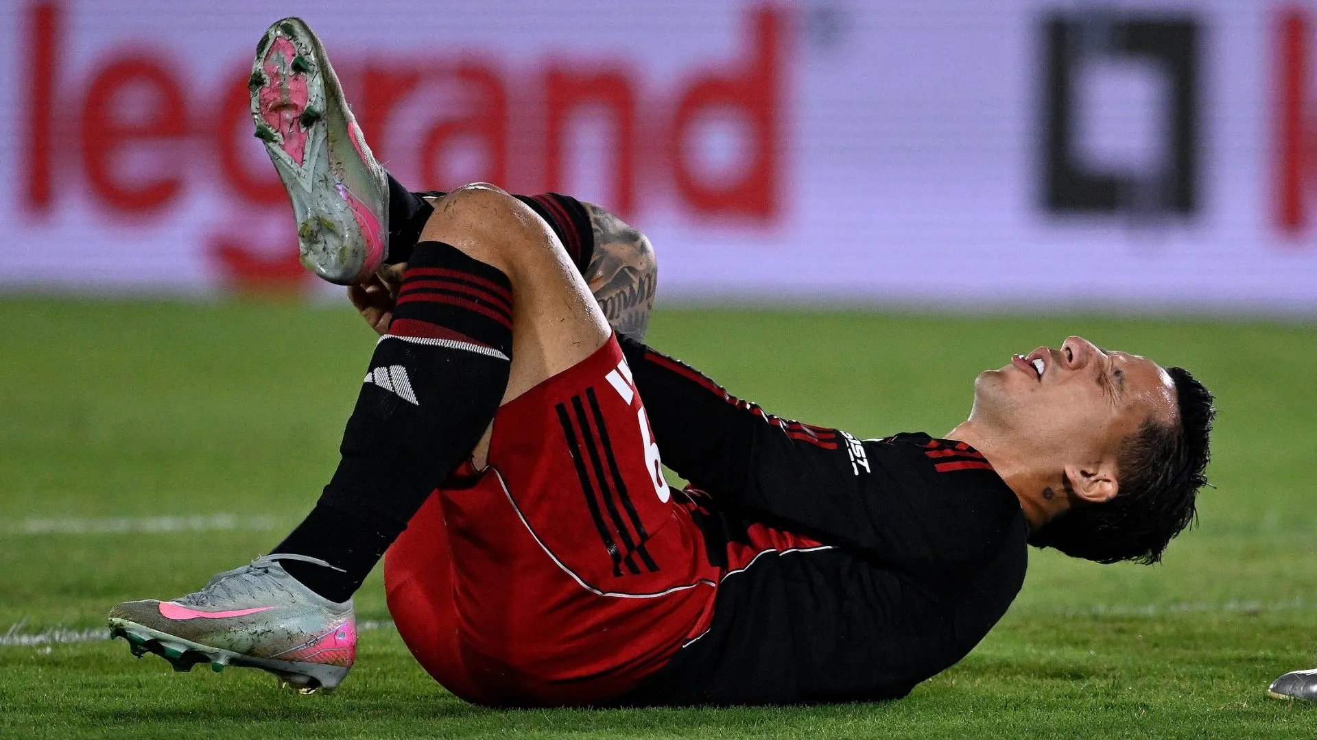 Driussi solo pudo estar 45 minutos en cancha contra Huracán. Coudet define si lo concentra vs. Sarmiento.