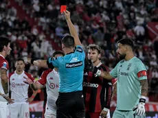 Antes de Colidio: la última expulsión a un jugador de River que entró desde el banco