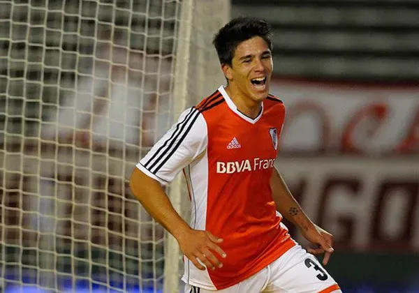 Gio Simeone disputó 33 partidos en la Primera de River.