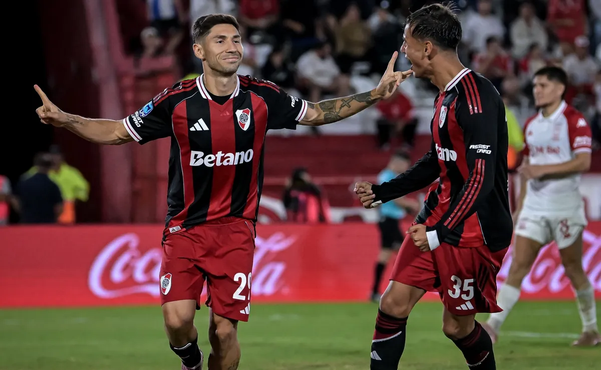 River Plate va por otra alegría ante Sarmiento.