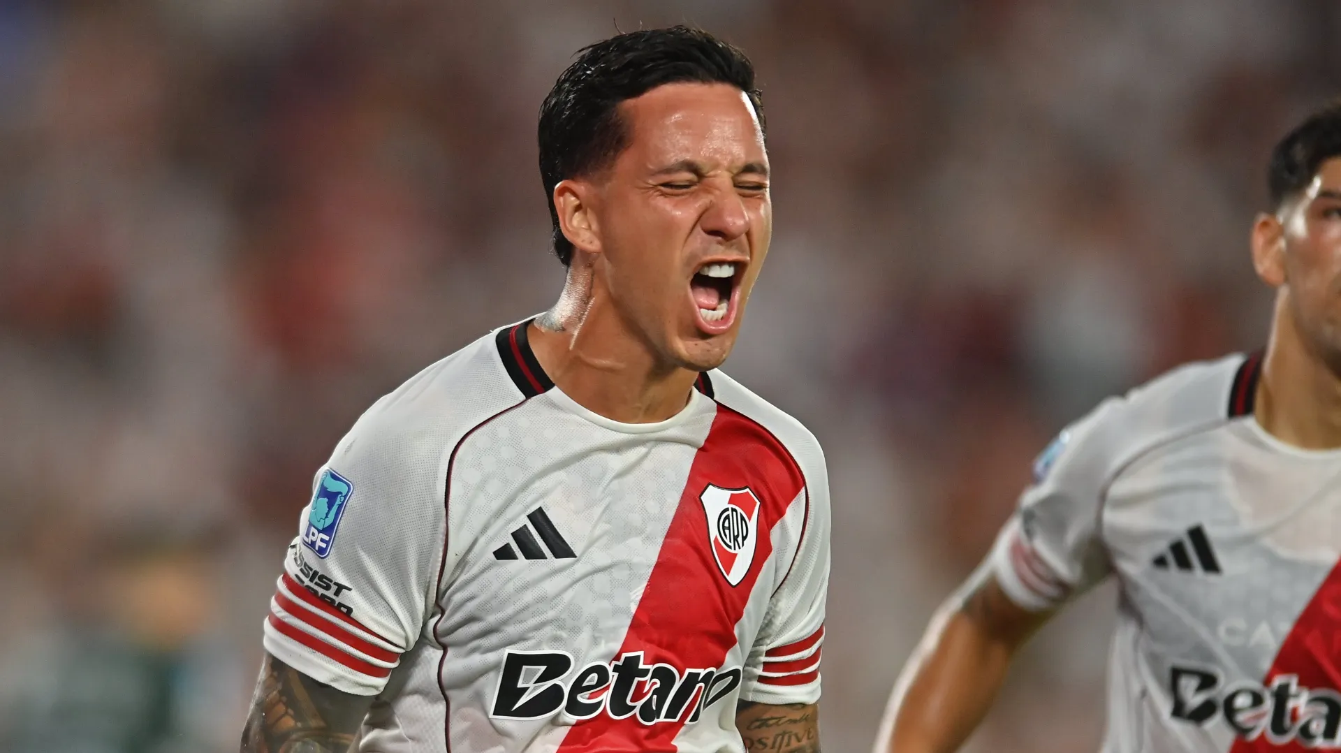Driussi marcó el primer gol de River ante Sarmiento.