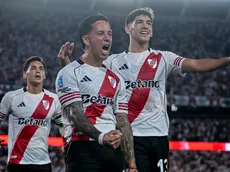 River sigue derecho y le ganó con solidez a Sarmiento en el Monumental