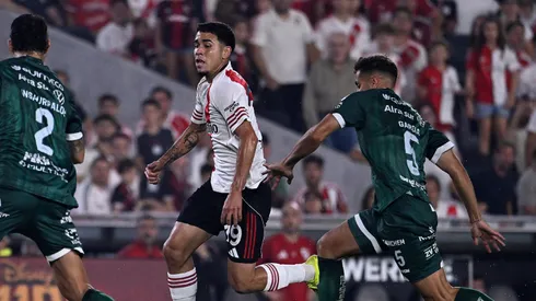 Por qué Kendry Páez salió en el ET de River vs. Sarmiento.