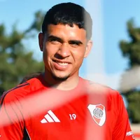 River volvió a entrenar con el foco puesto en Kendry Páez y Coudet recibió buenas noticias