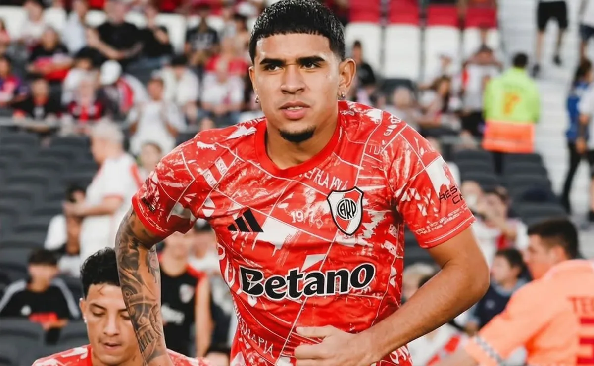 Qué dijo Páez sobre el clima en cancha de River.
