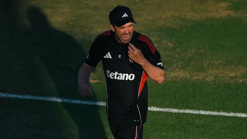 El Chacho comienza a pensar en su once para el domingo.