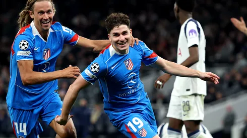 Julián convirtió un golazo en Champions.