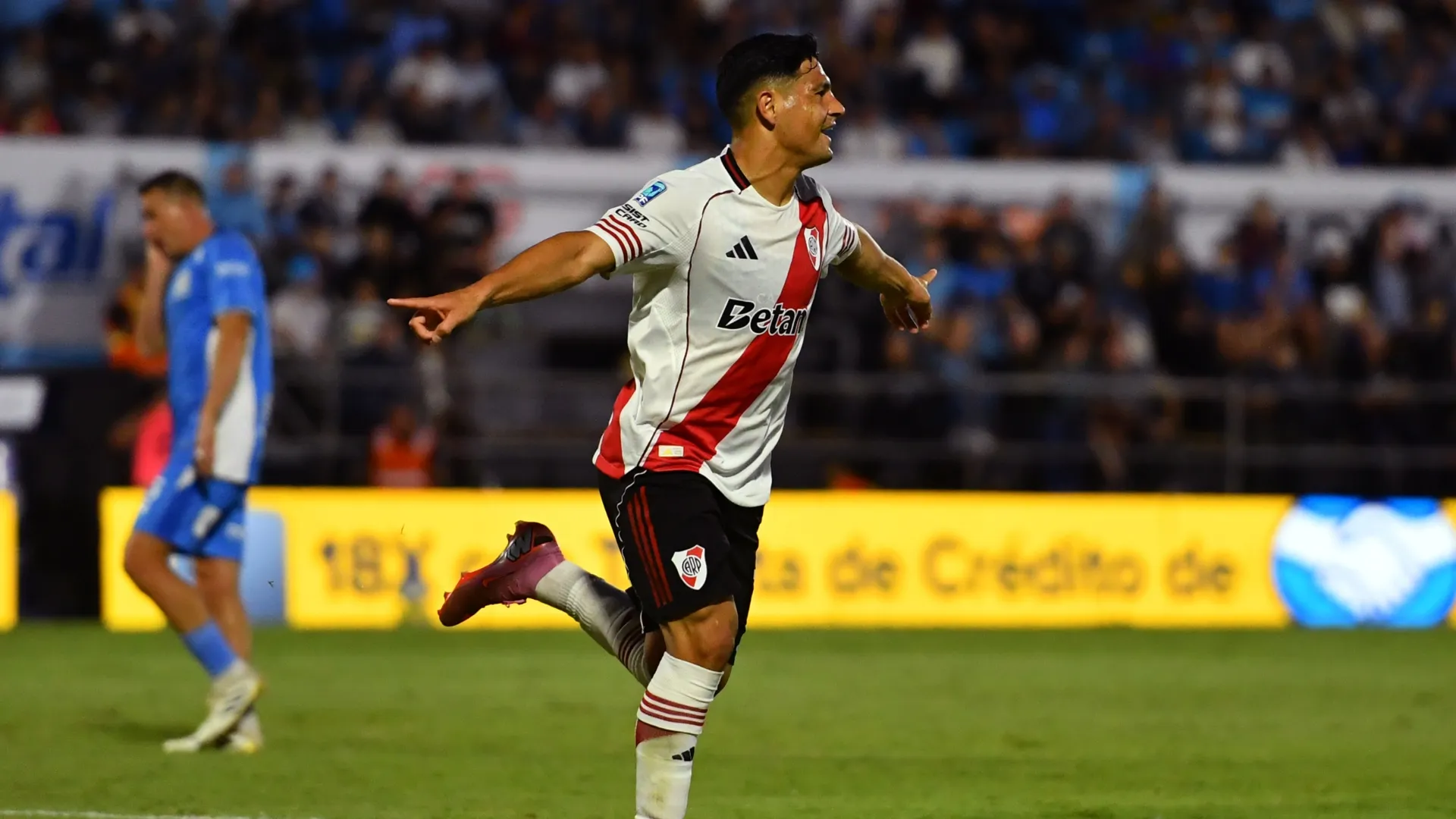 Maxi Salas estuvo 19 partidos consecutivos sin convertir: su único gol en el año, hasta ahora, fue contra Estudiantes de Río Cuarto.