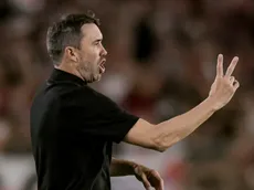 Coudet y tres cambios ante Estudiantes RC que los hinchas de River criticaron