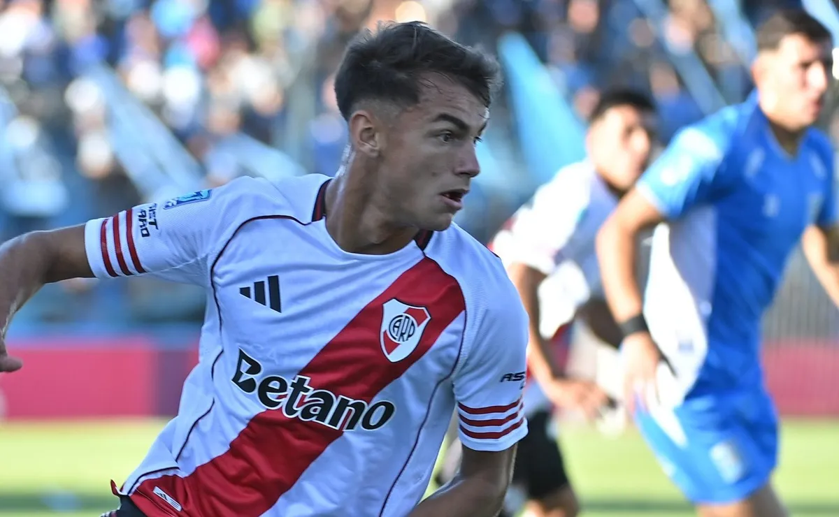 Freitas jugó 75 minutos en la victoria de River contra Estudiantes de Río Cuarto.