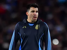 ¿Se puede quedar afuera? El ex Boca con el que Acuña compite de cara al Mundial