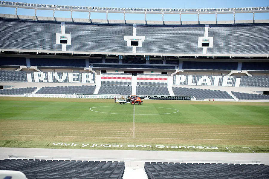 En noviembre se realizaron obras de mantenimiento del césped.