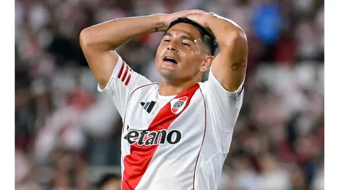 El delantero recibió una dura sanción.