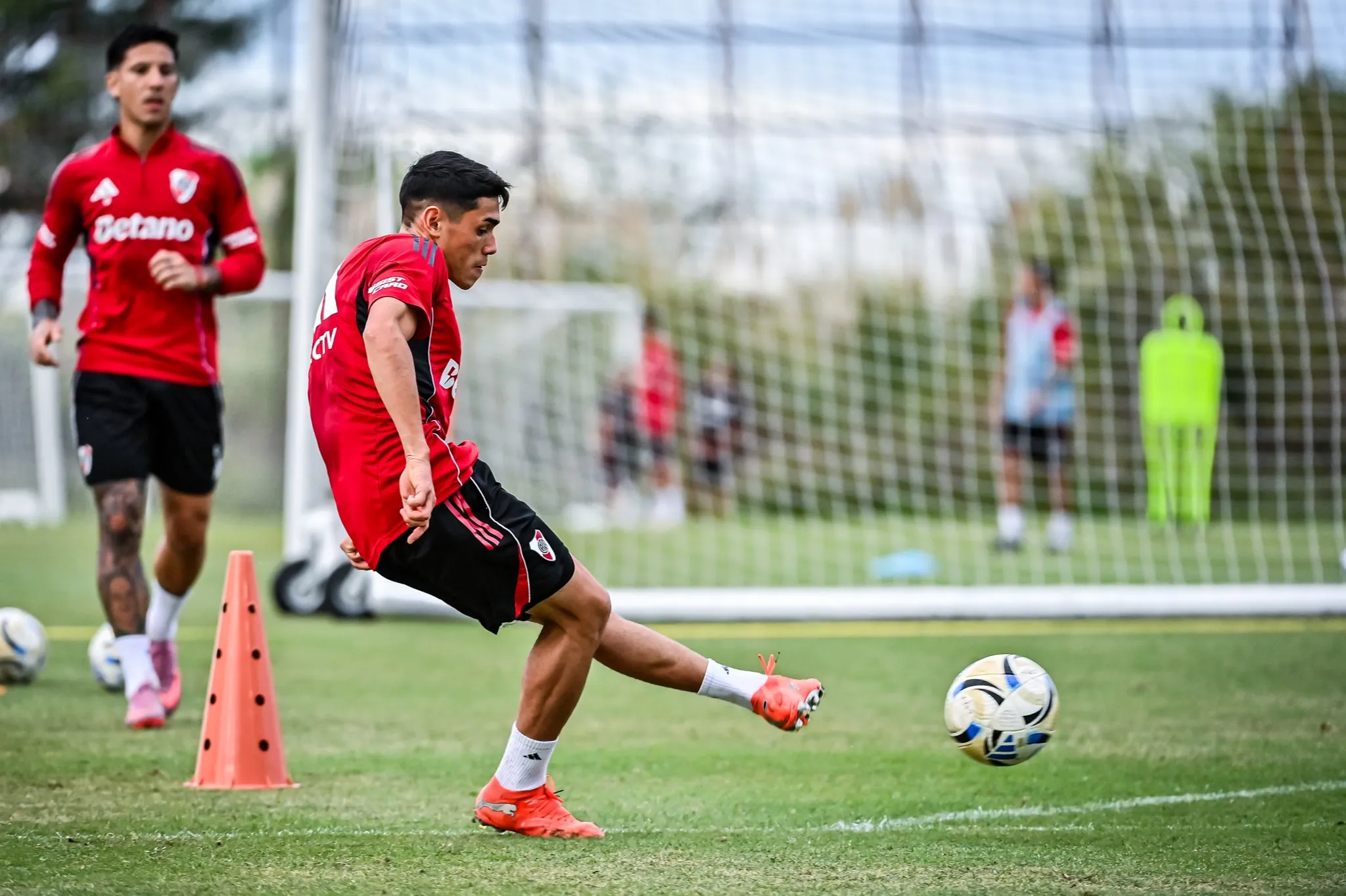 River trabaja con mcha intensidad en Cardales.