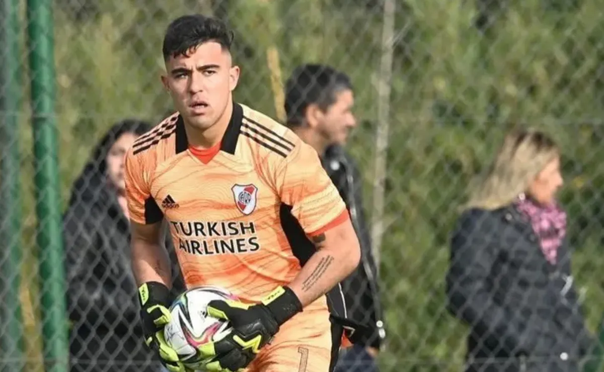 Degenhardt jugó dos partidos en la Reserva de River.