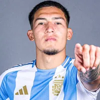 Con la llegada de Tobías Ramírez: ¿Cuántos centrales tendrá River en su plantel y cómo es la situación de cada uno?