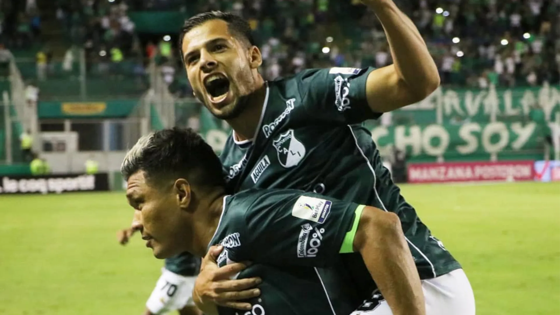 Torres junto a Teófilo Gutiérrez en Deportivo Cali