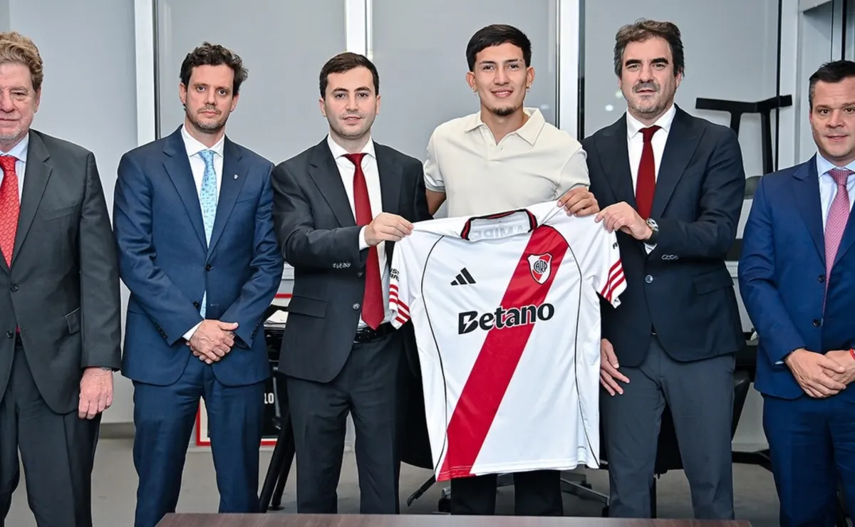 Hasta cuándo firmó Tobías Ramírez y de cuánto es su millonaria cláusula de rescisión